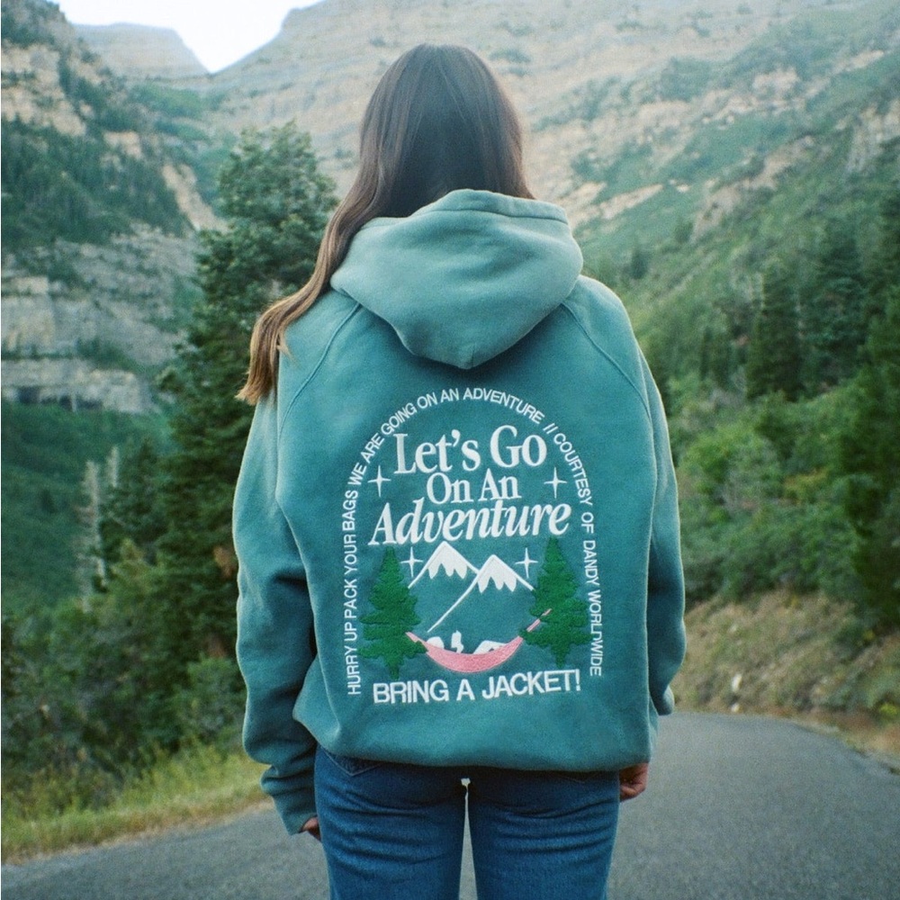 Dandy Worldwide Let’s Go On An Adventure oversized hoodie S small